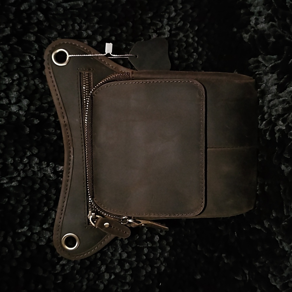 Mens Leather Waist-Thigh Bag Pouch NWOT